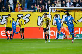 Vurige strijd tussen Vitesse en PSV: Een clash van voetbalgrootheden