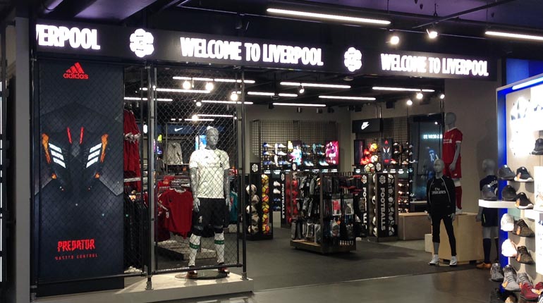 Ontdek de Ultieme Voetbalbeleving bij Onze Voetbalshop!