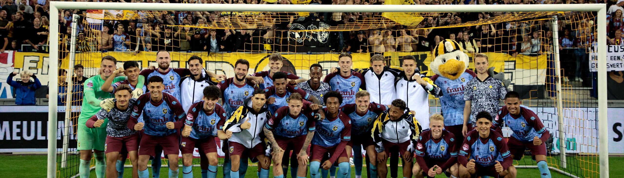 Spanning en Sensatie: Thuiswedstrijden Vitesse in de Postduivensport