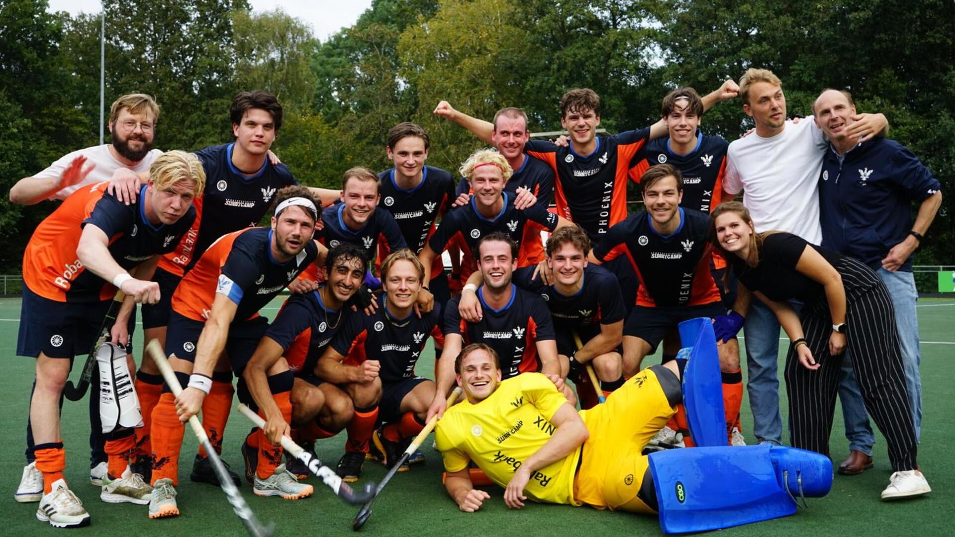 Vurige Passie: Phoenix Hockey in de Schijnwerpers