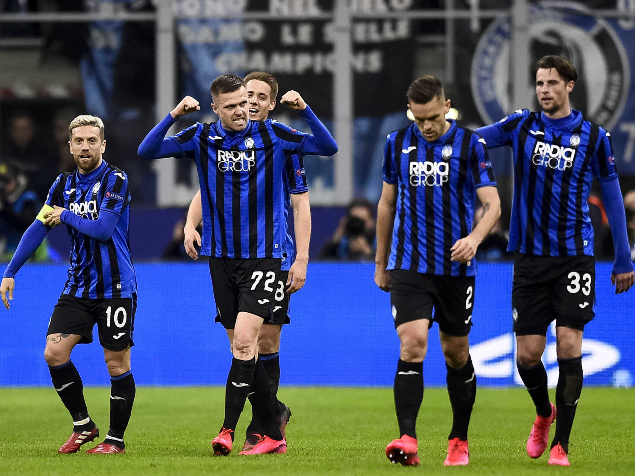 Passie en Trots: Valencia Voetbal in de Schijnwerpers