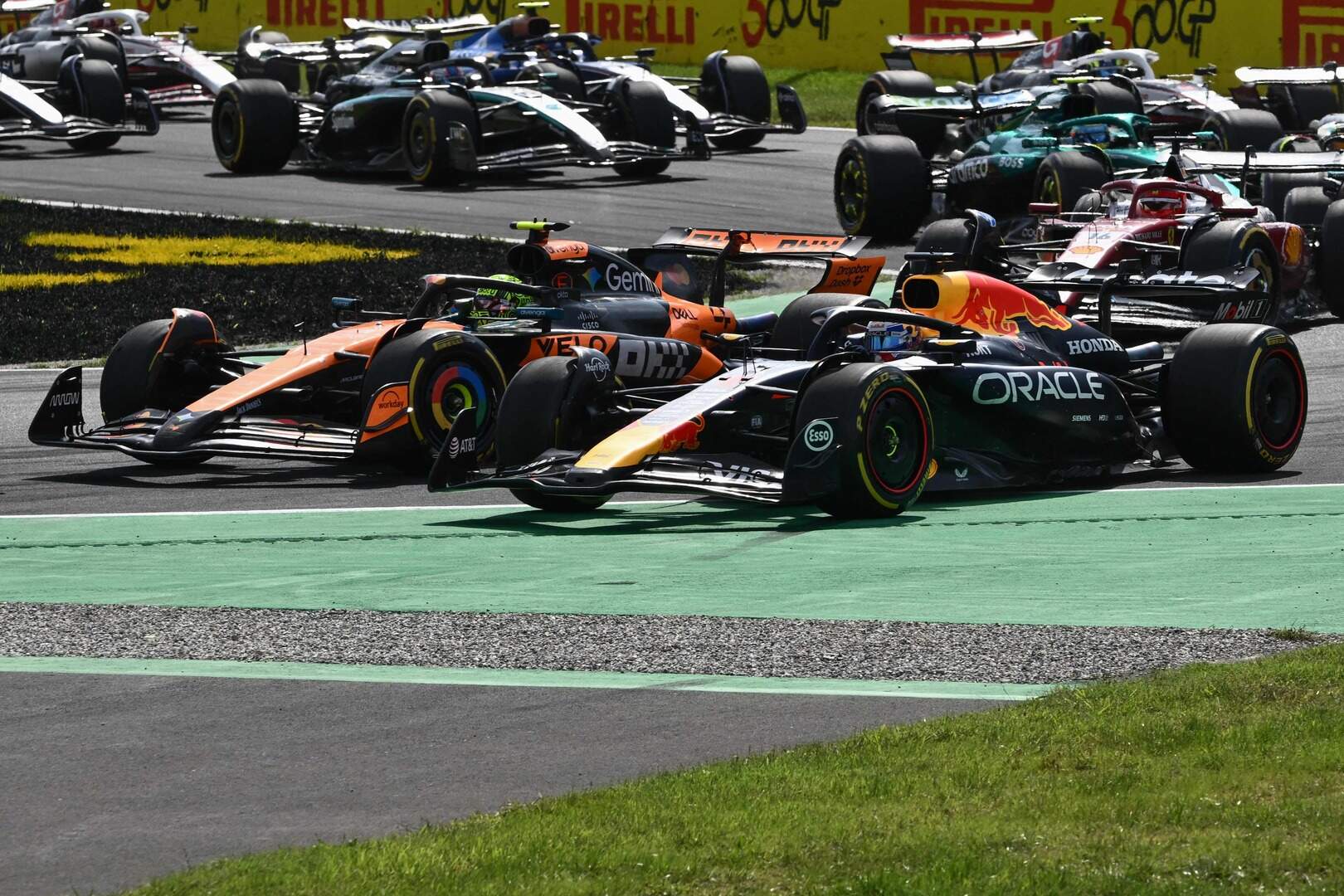 De Magie van Formule 1 op Monza: Een Klassiek Spektakel